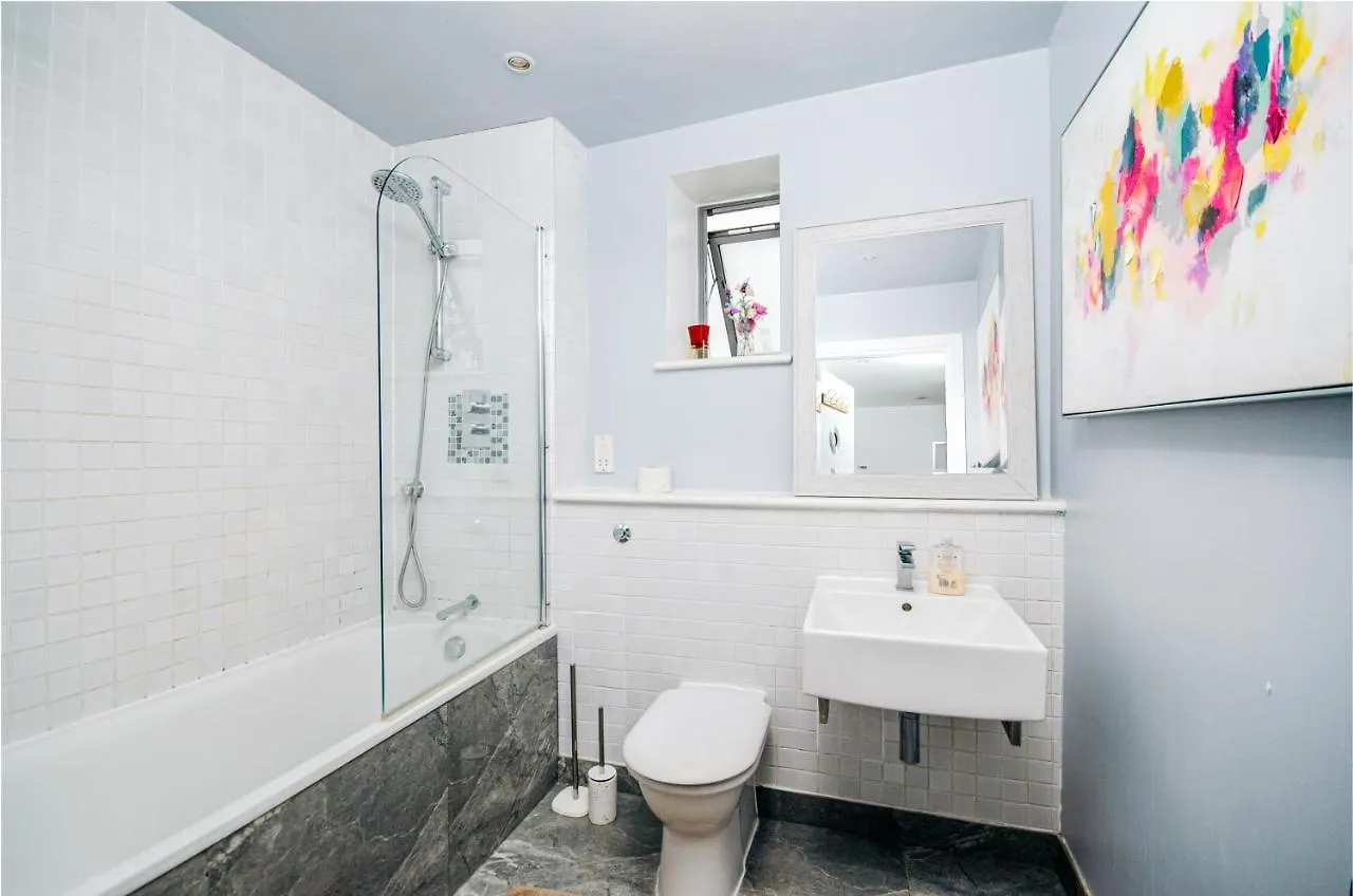 Stylish Apartment Close To London Bridge 0*,